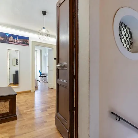 Guesthost - Reb's House Apartman Catania