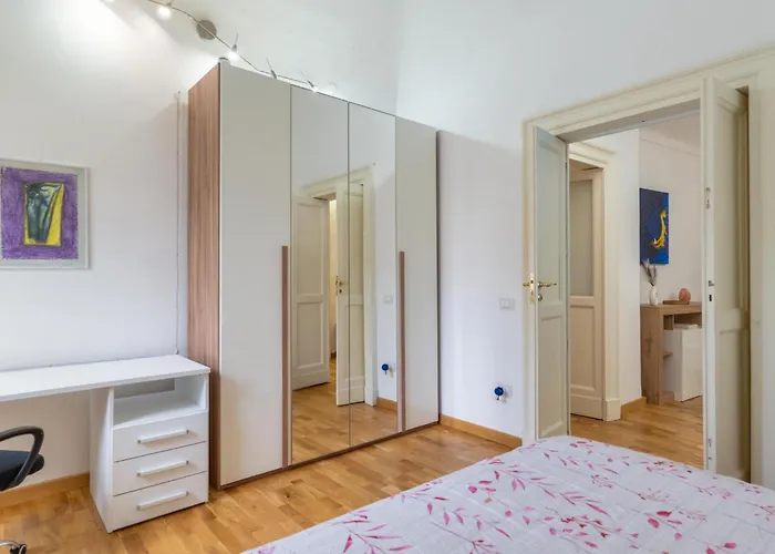 Guesthost - Reb's House Катания